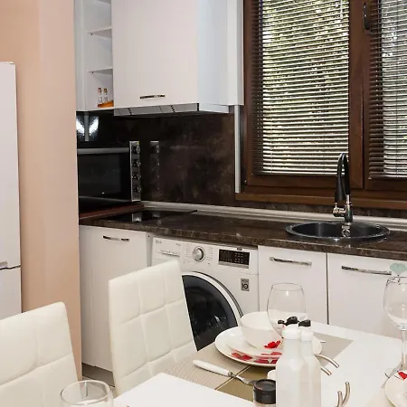 Comfy 1-bedroom In Chayka Neighbourhood By Flat Mаnаger Warna